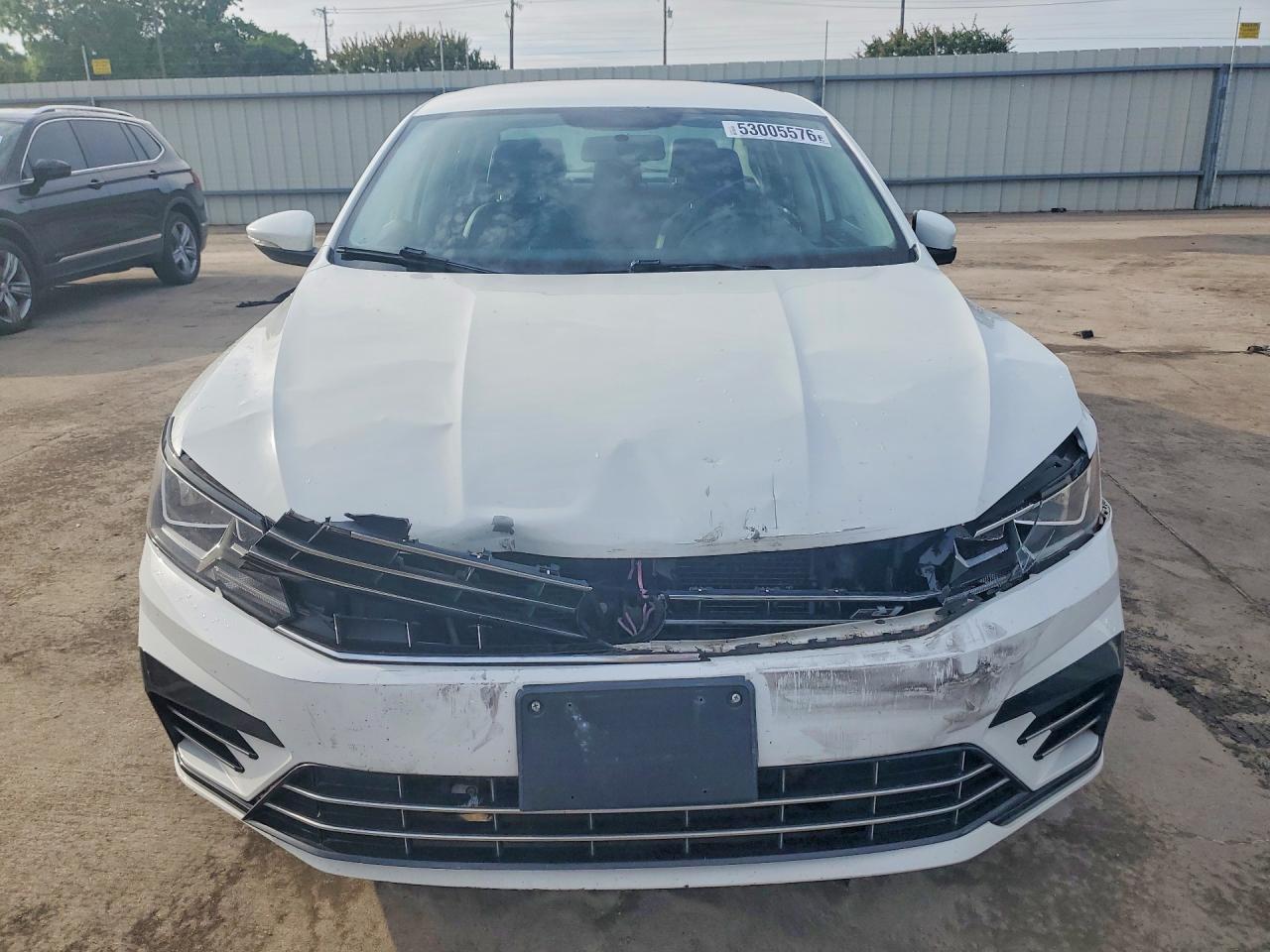2017 VOLKSWAGEN PASSAT R-LINE — снимка 5