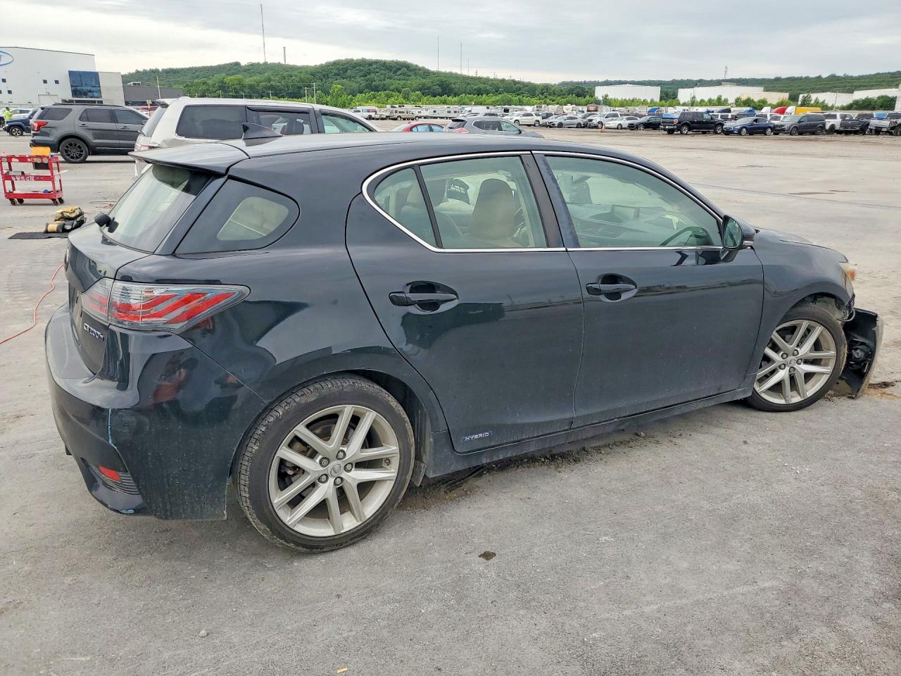 2015 LEXUS CT 200 — снимка 3