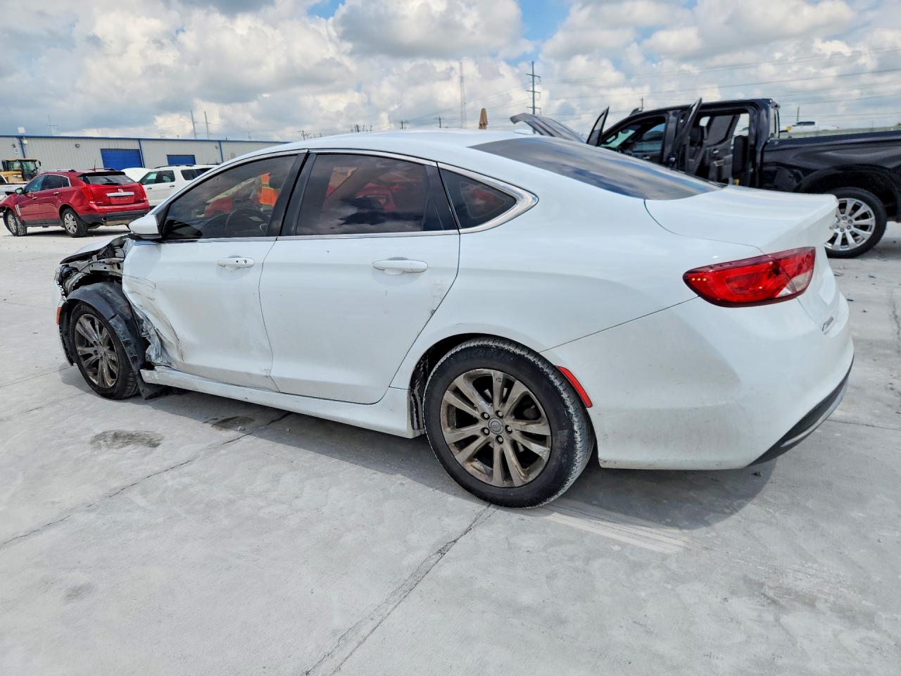 2015 CHRYSLER 200 LIMITED — снимка 2