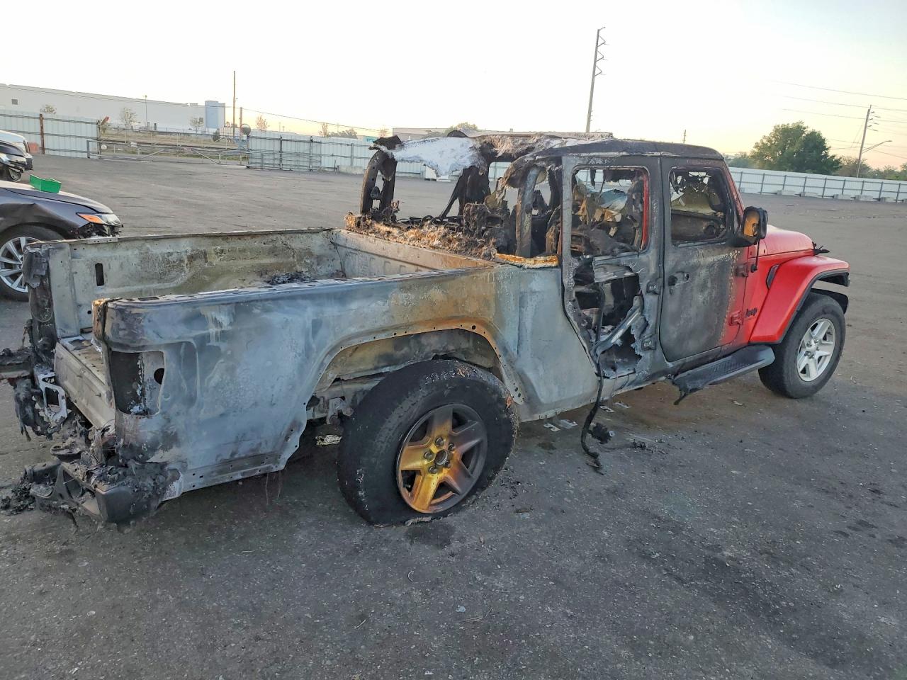 2020 JEEP GLADIATOR SPORT — снимка 3