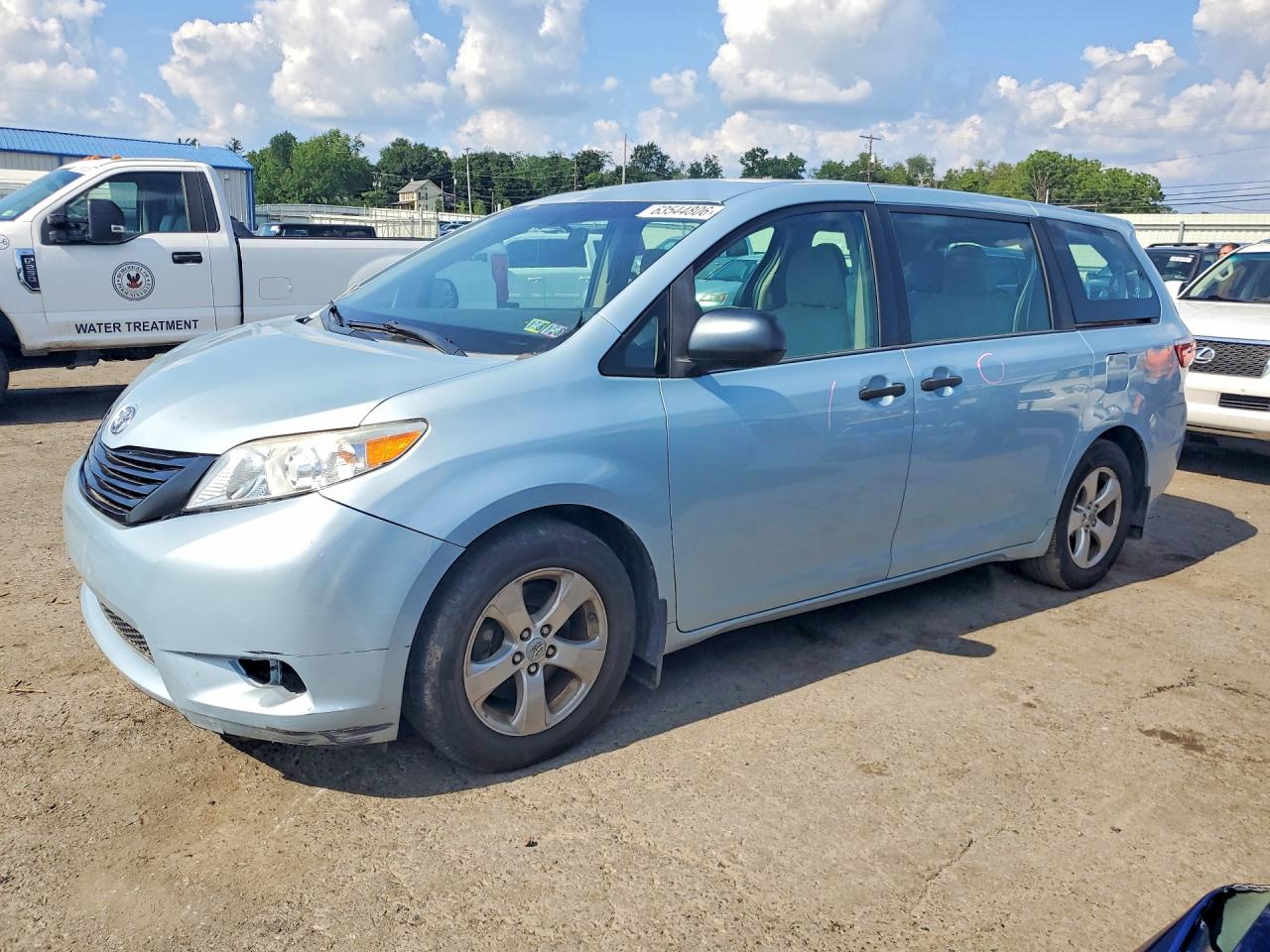 2015 TOYOTA SIENNA L 7-PASSENGER