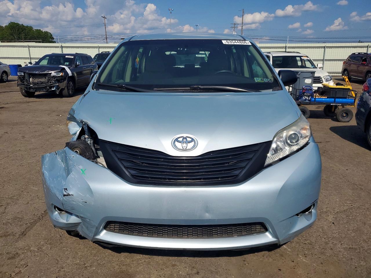 2015 TOYOTA SIENNA L 7-PASSENGER — снимка 5