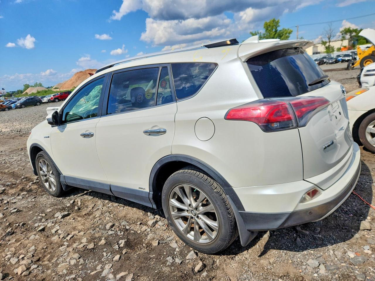2016 TOYOTA RAV4 HV LIMITED — снимка 2