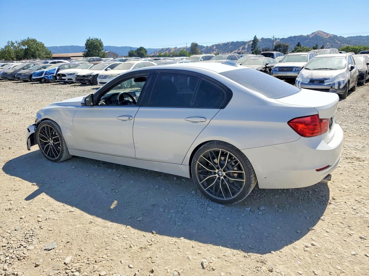 2014 BMW 328 I SULEV — снимка 2