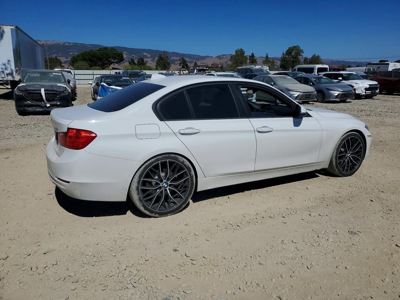 2014 BMW 328 I SULEV — снимка 3