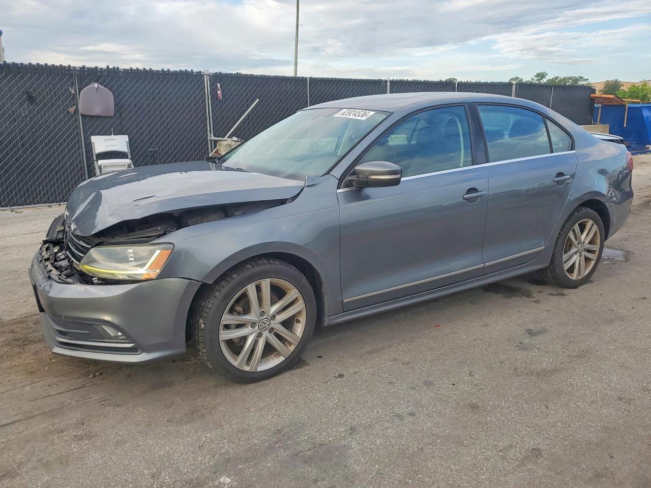 2017 VOLKSWAGEN JETTA SEL