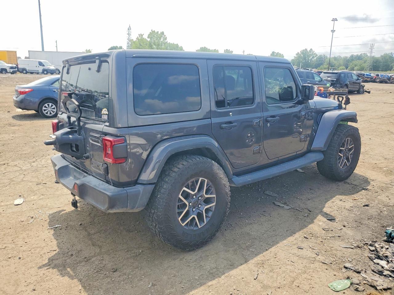 2025 JEEP WRANGLER SAHARA — снимка 3