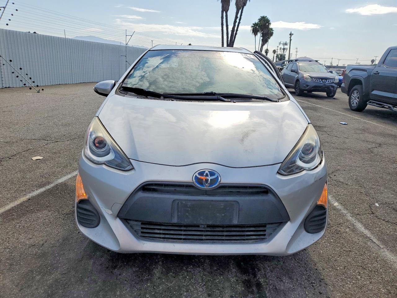2016 TOYOTA PRIUS C ONE — снимка 5