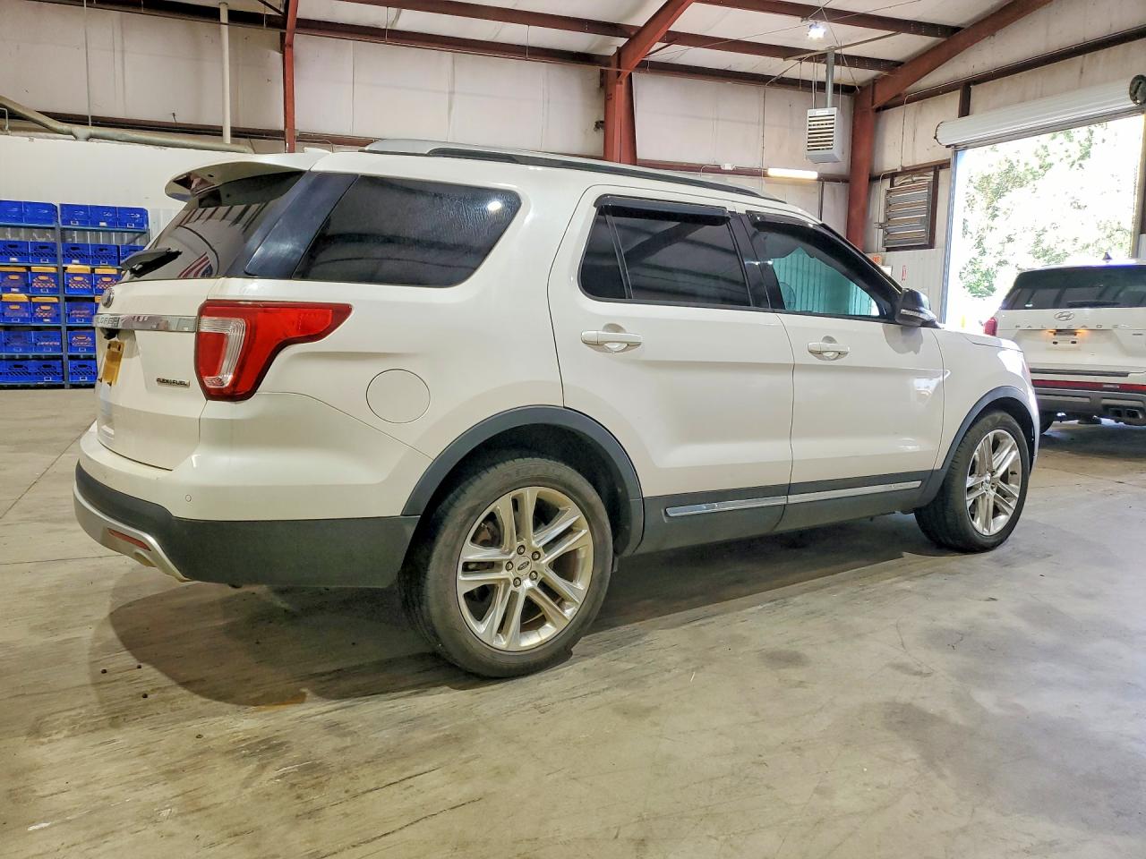 2016 FORD EXPLORER XLT — снимка 3