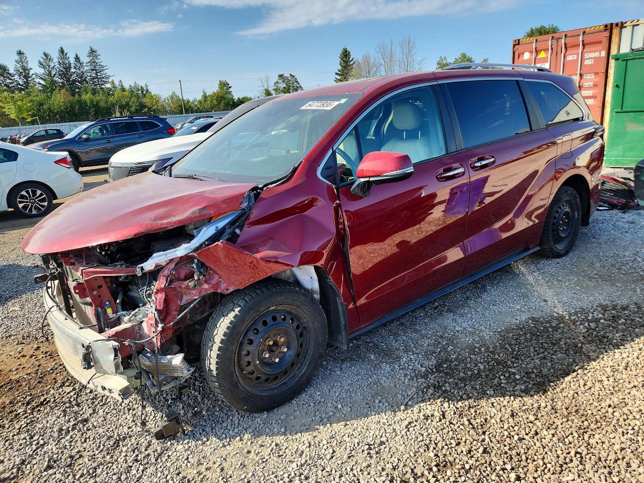 2022 TOYOTA SIENNA LE