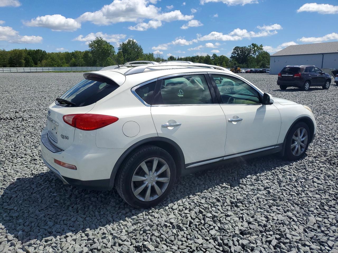 2017 INFINITI QX50 BASE — снимка 3