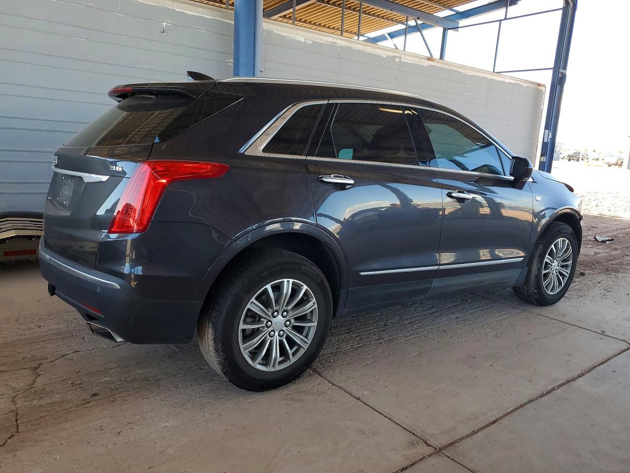 2017 CADILLAC XT5 LUXURY — снимка 3