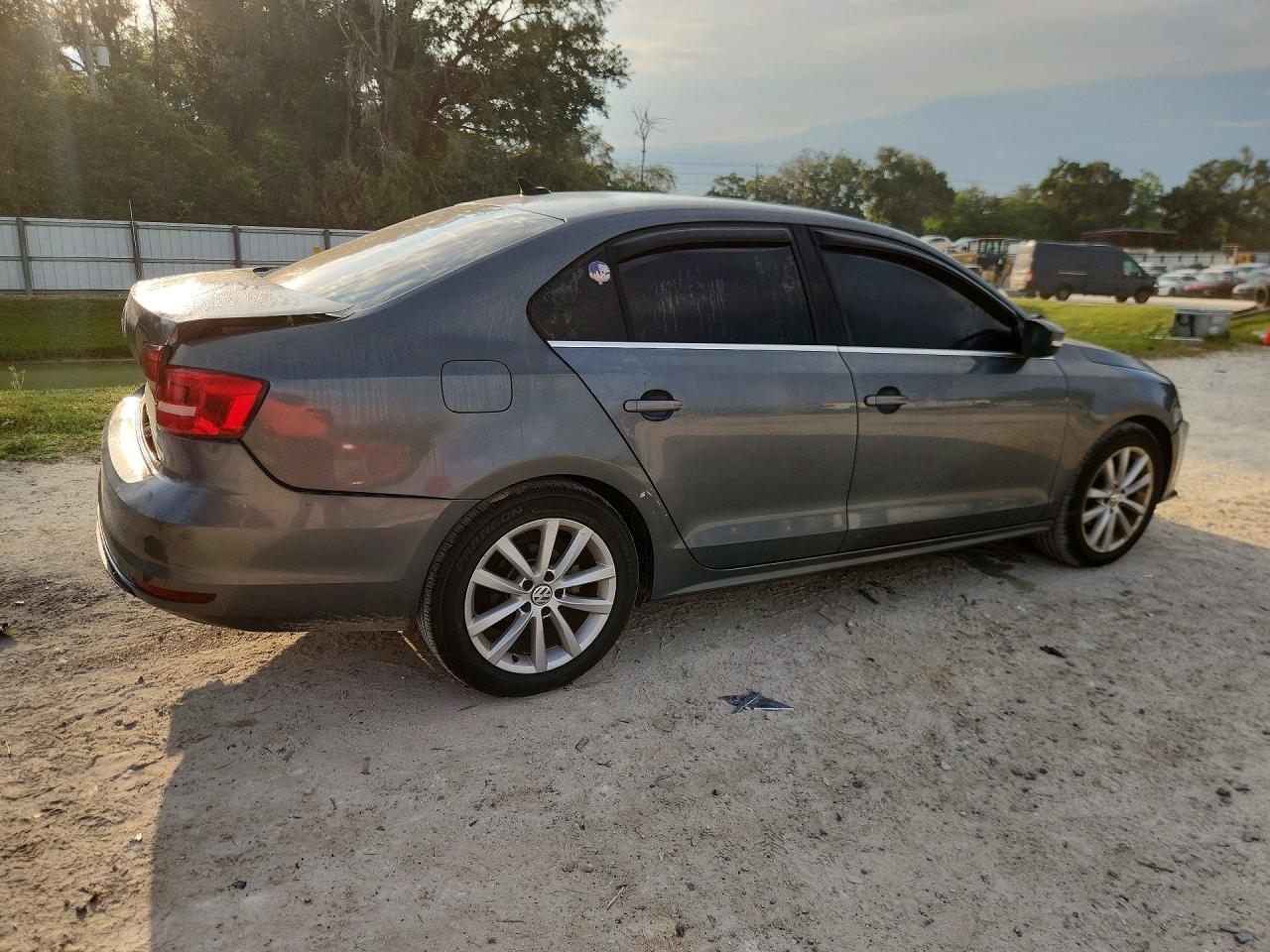 2016 VOLKSWAGEN JETTA SEL — снимка 3