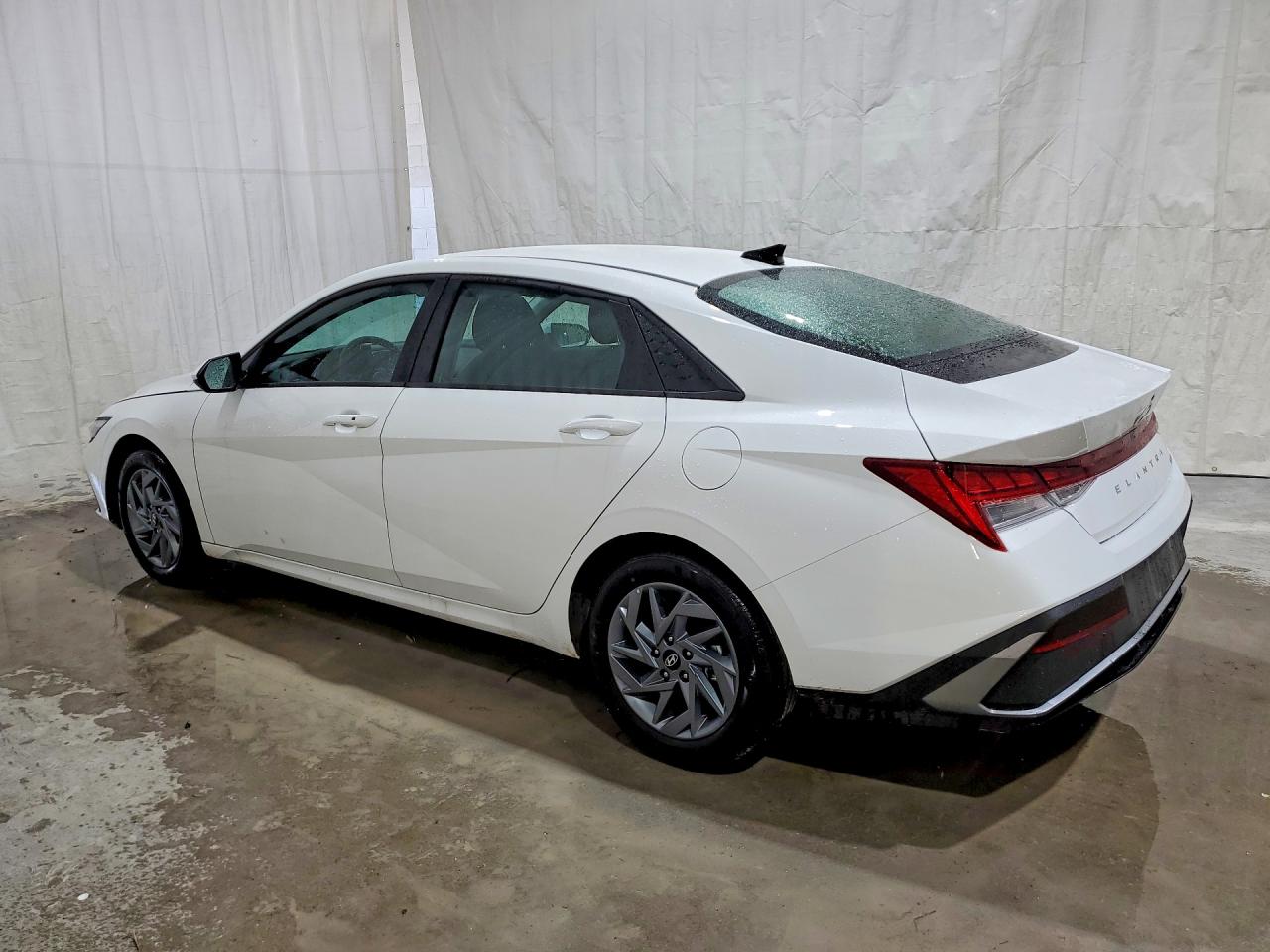 2026 HYUNDAI ELANTRA HYBRID BLUE — снимка 2