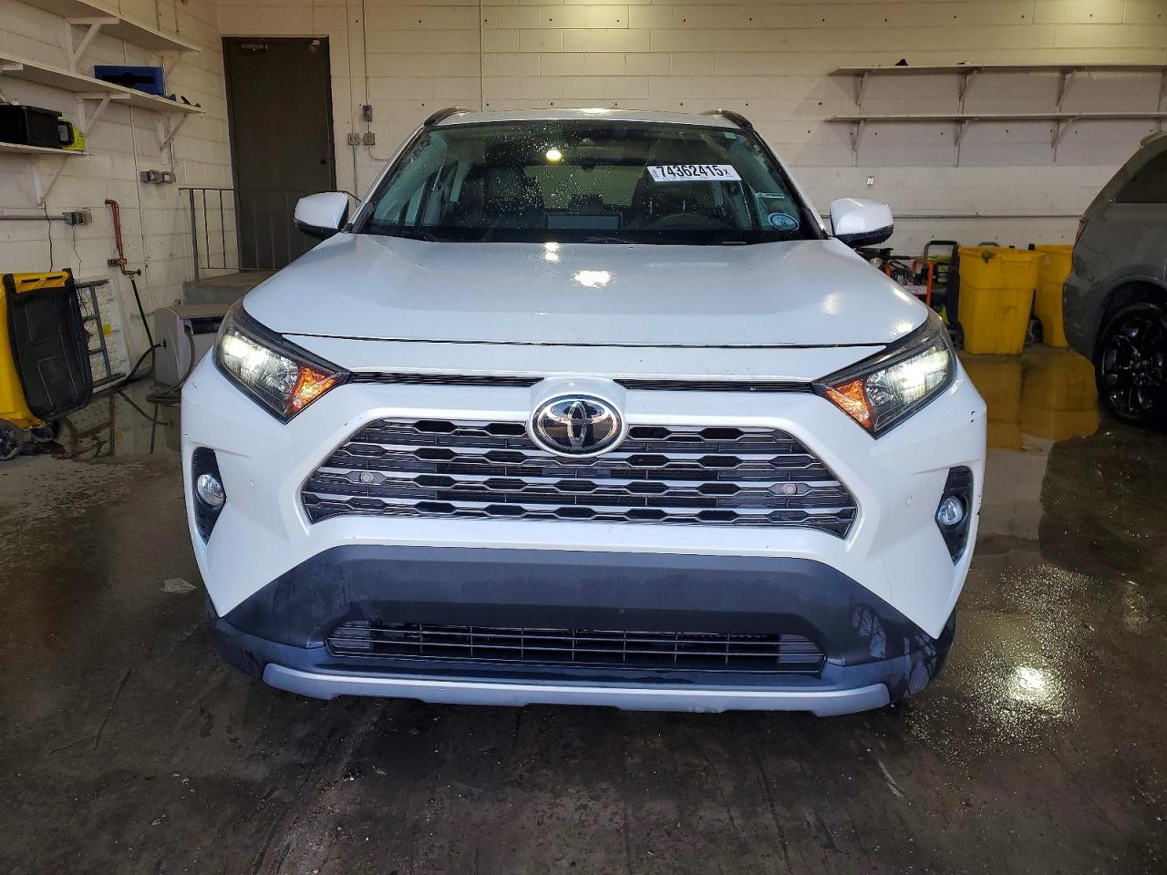 2021 TOYOTA RAV4 LIMITED — снимка 5