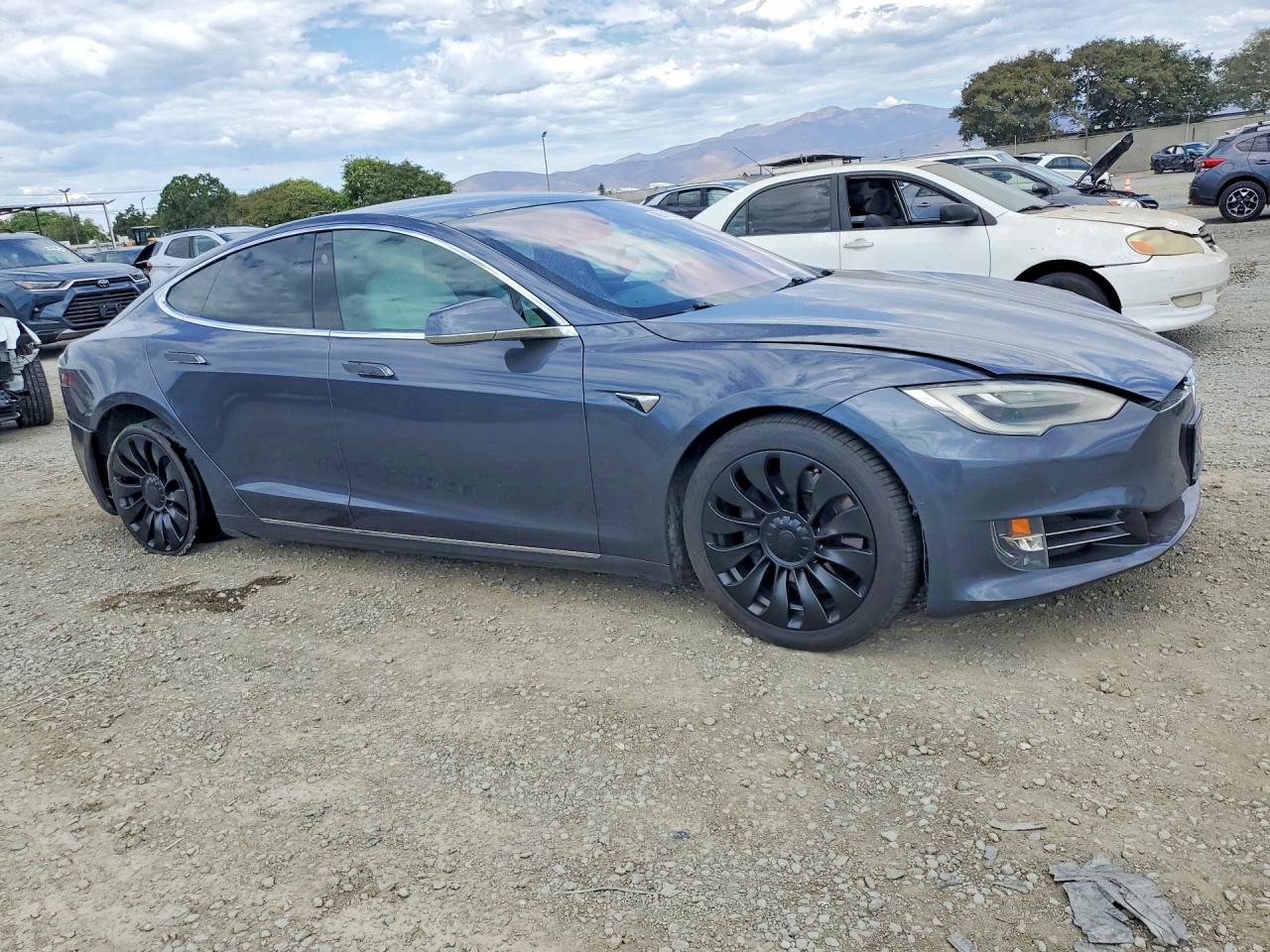 2020 TESLA MODEL S — снимка 4