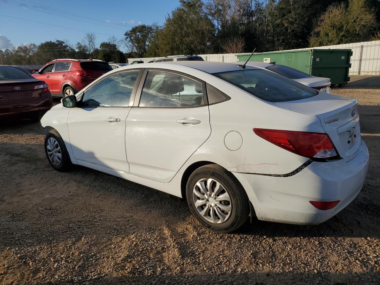 2016 HYUNDAI ACCENT SE — снимка 2