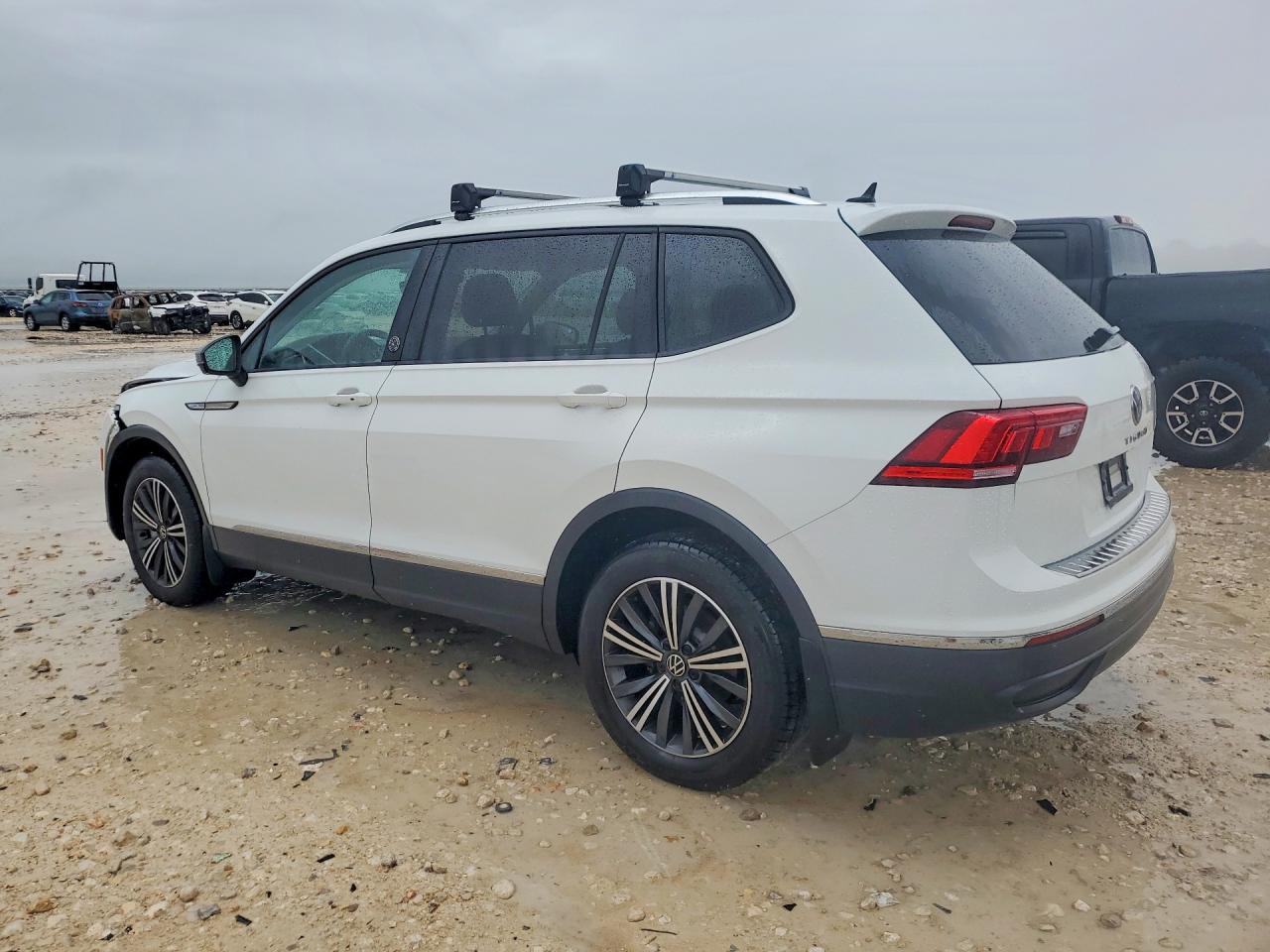 2024 VOLKSWAGEN TIGUAN WOLFSBURG — снимка 2