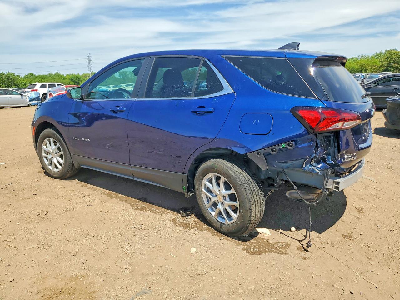 2023 CHEVROLET EQUINOX LT — снимка 2