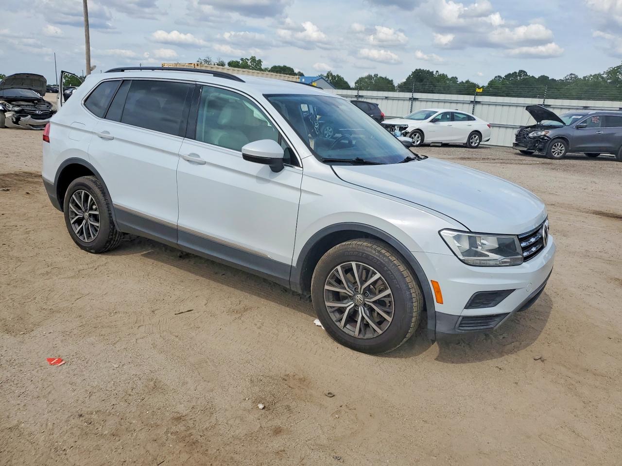 2018 VOLKSWAGEN TIGUAN SE — снимка 4