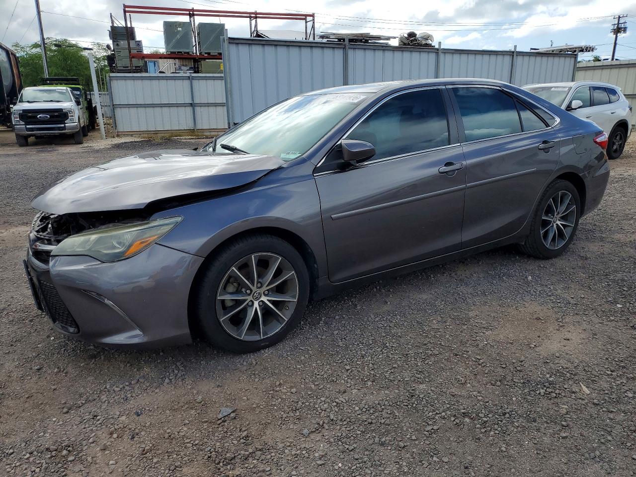 2015 TOYOTA CAMRY