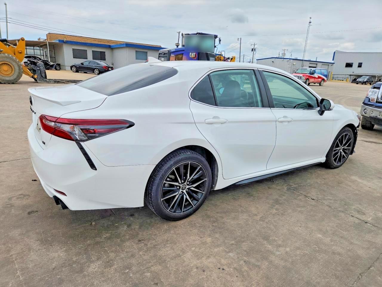 2022 TOYOTA CAMRY SE — снимка 3
