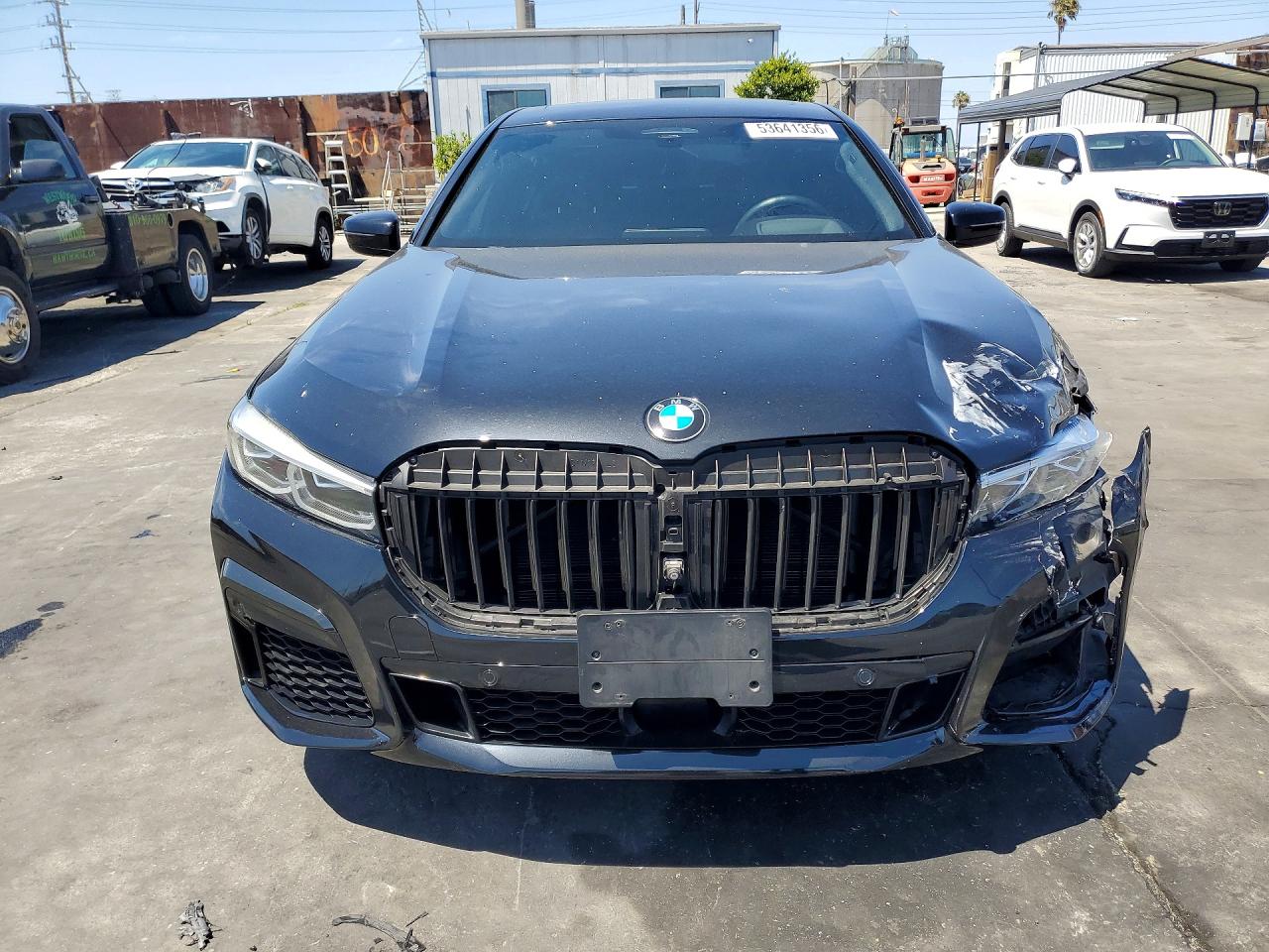 2021 BMW 750 XI — снимка 5