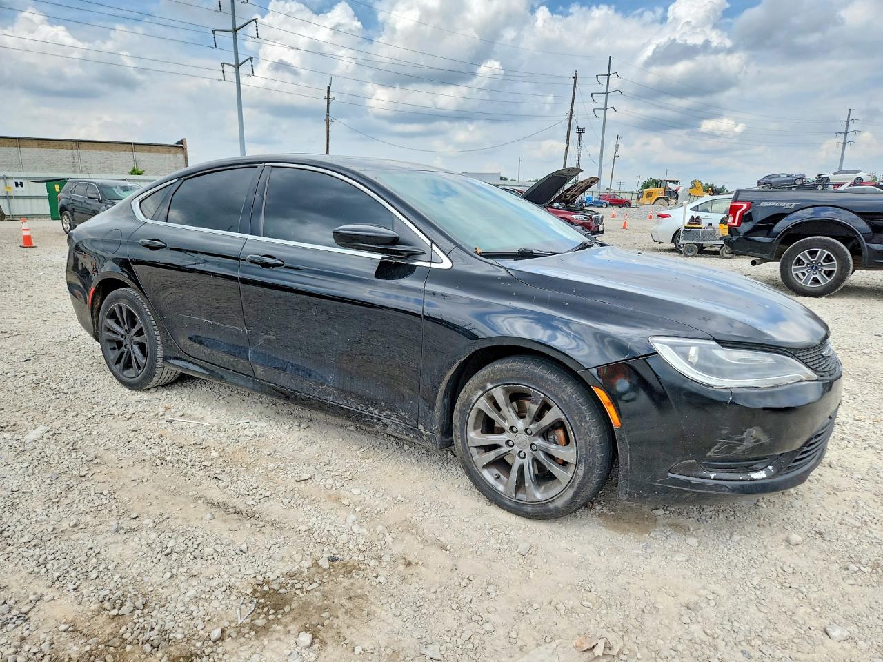 2016 CHRYSLER 200 LIMITED — снимка 4