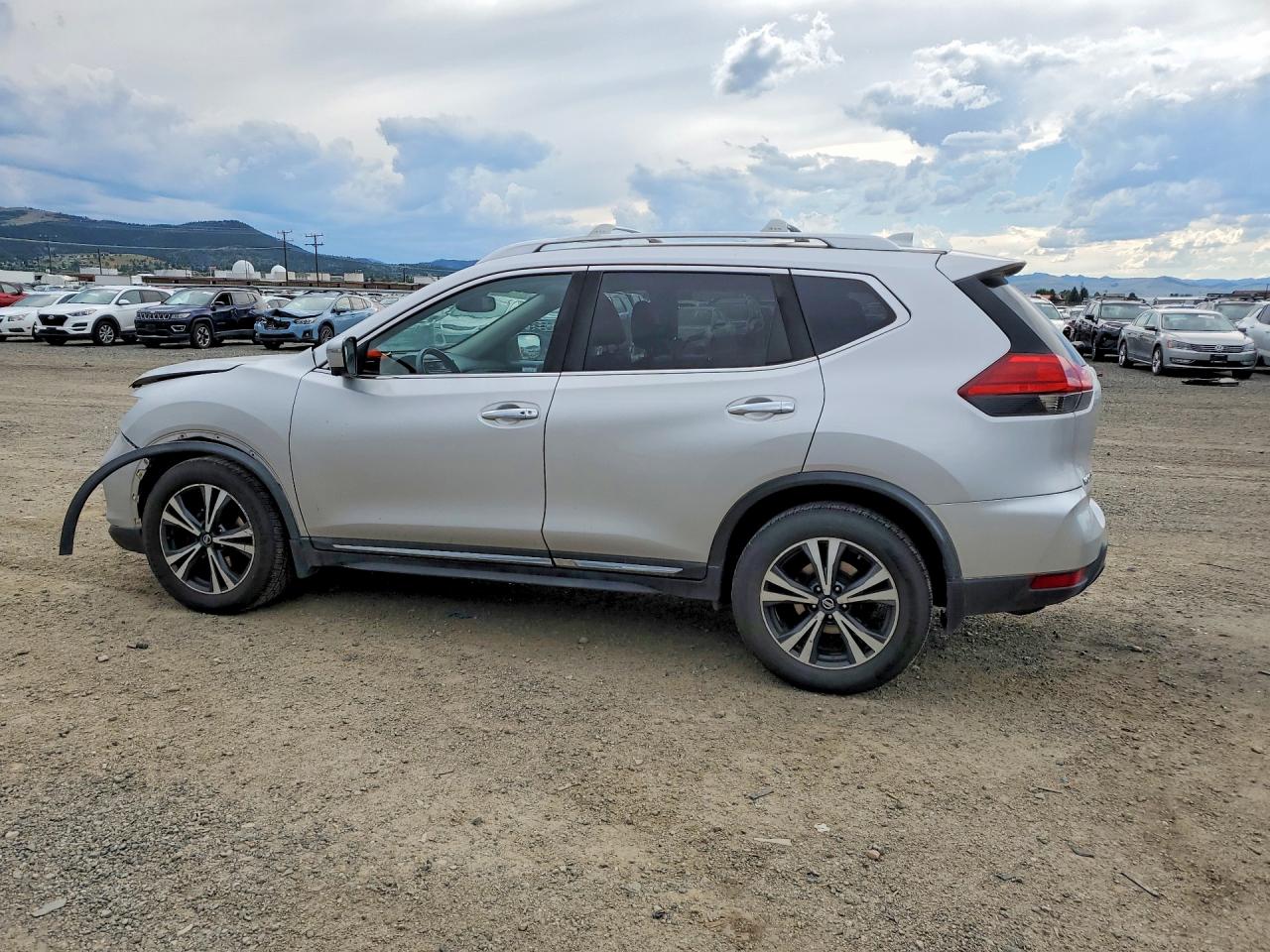 2017 NISSAN ROGUE SL — снимка 2
