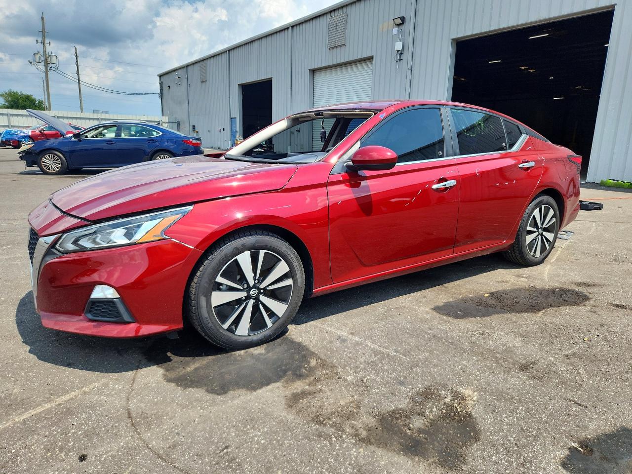 2022 NISSAN ALTIMA SV