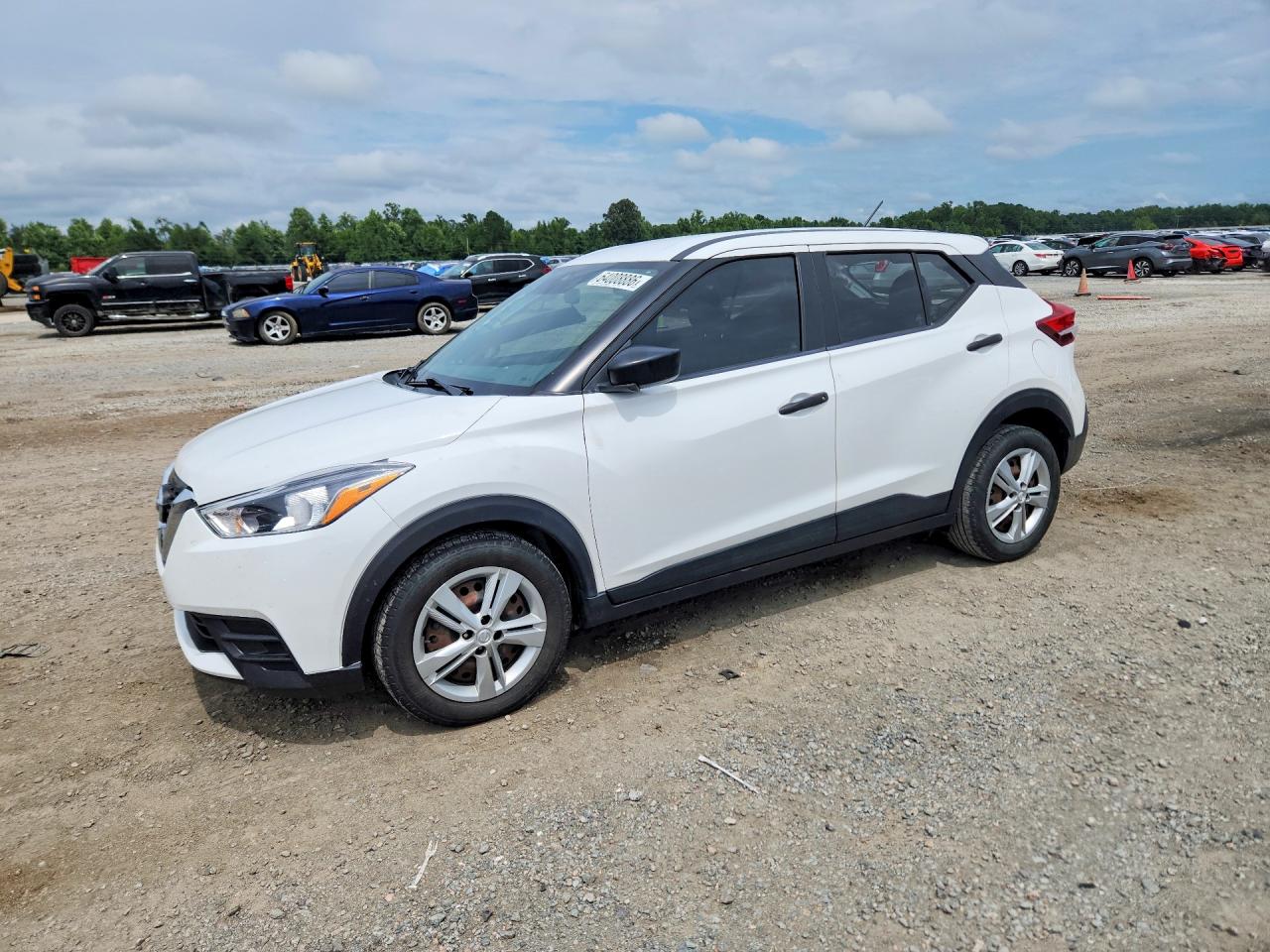 2020 NISSAN KICKS S