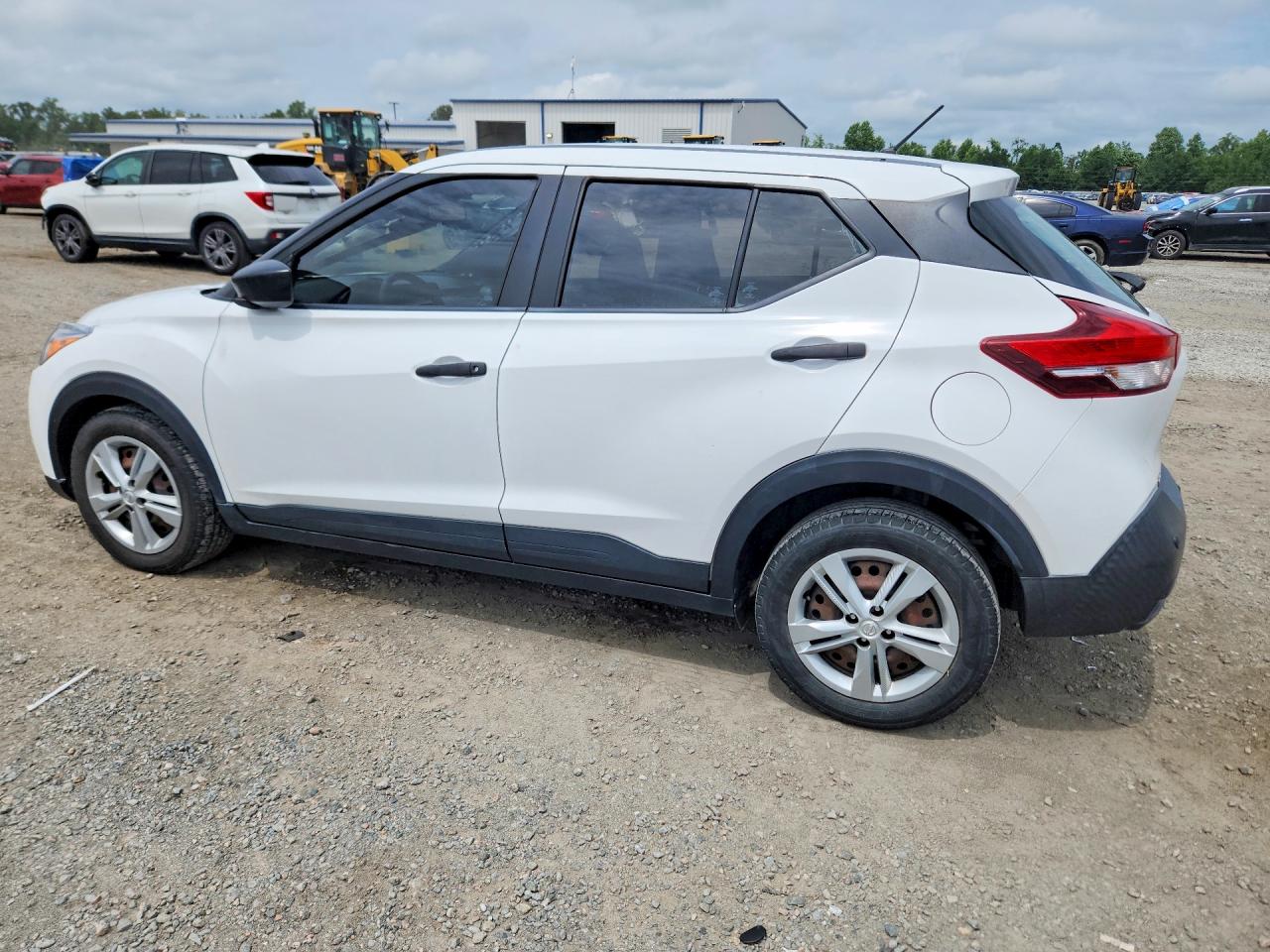 2020 NISSAN KICKS S — снимка 2