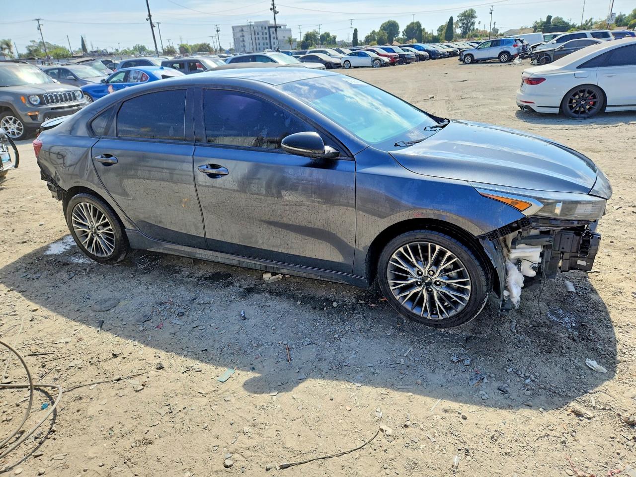 2022 KIA FORTE GT LINE — снимка 4