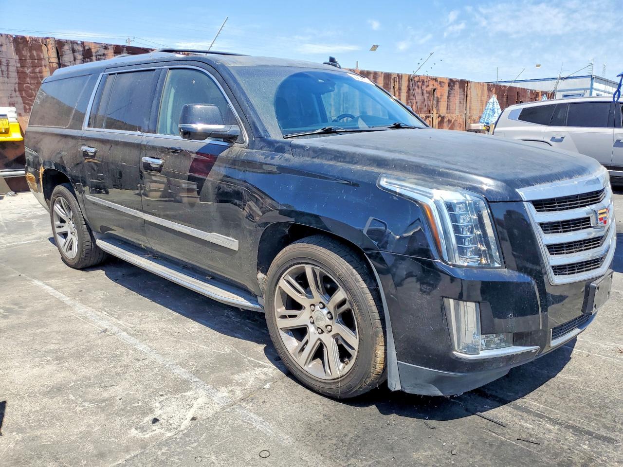 2016 CADILLAC ESCALADE ESV LUXURY — снимка 4