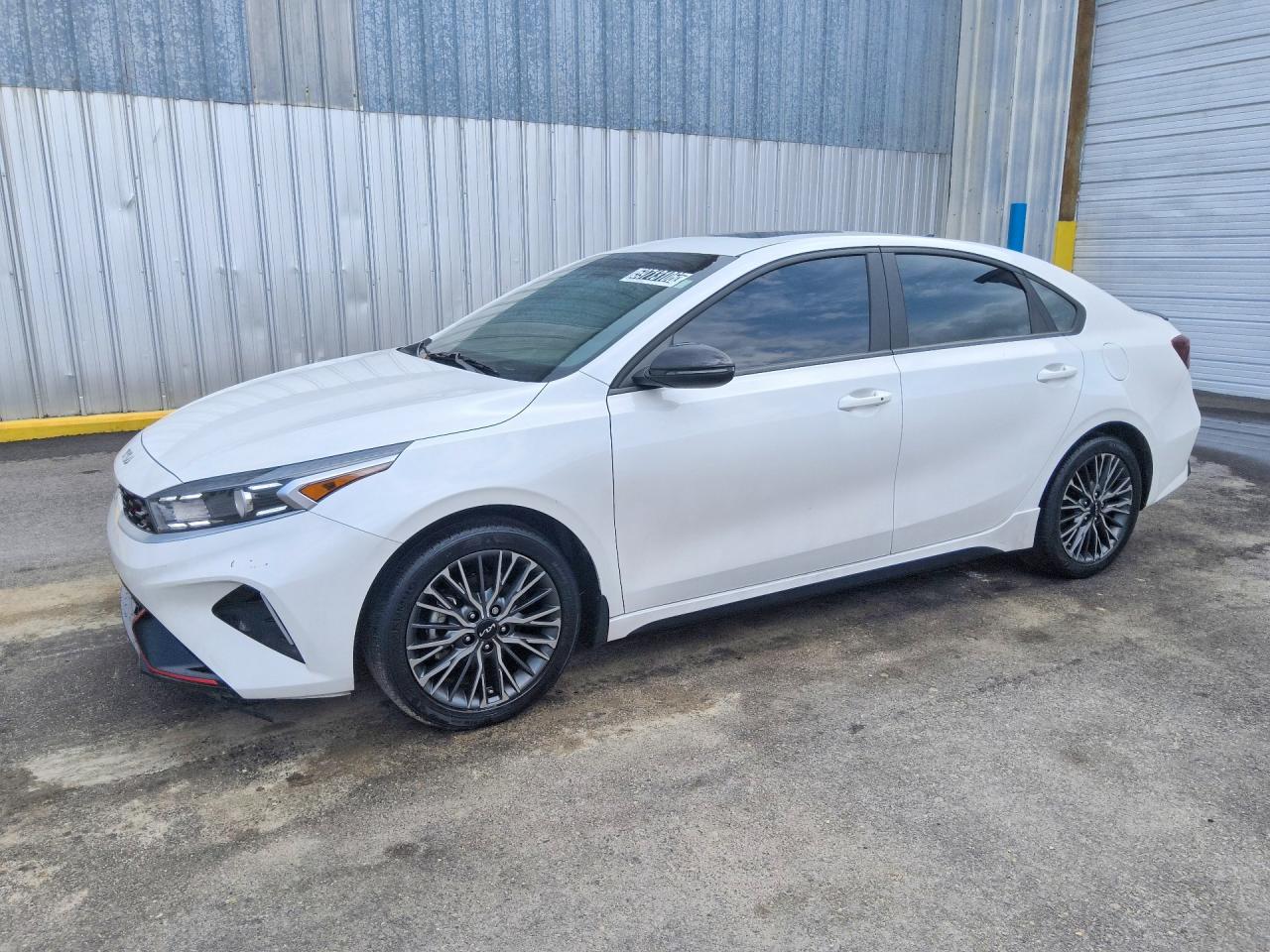 2024 KIA FORTE GT LINE