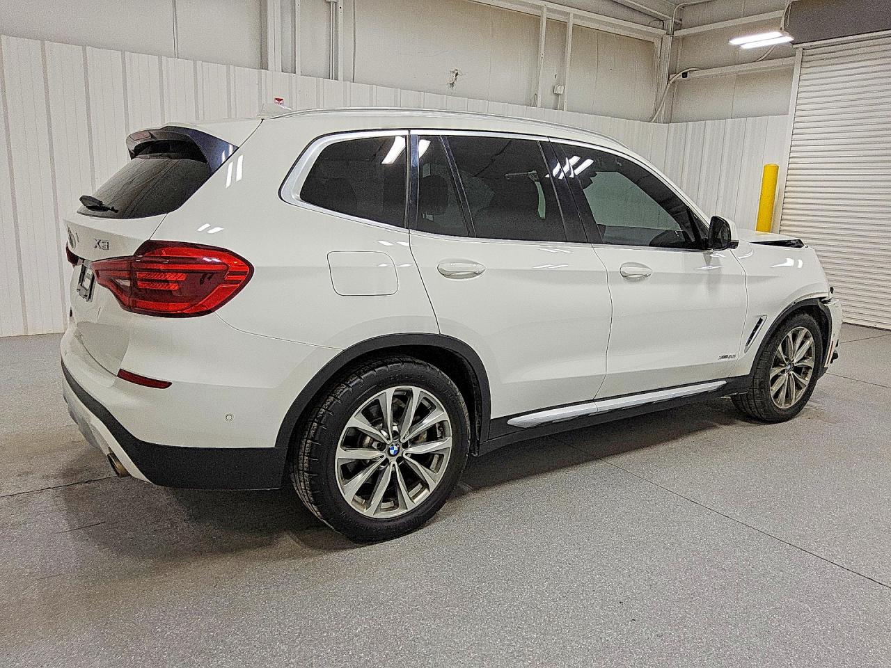 2018 BMW X3 XDRIVE30I — снимка 3