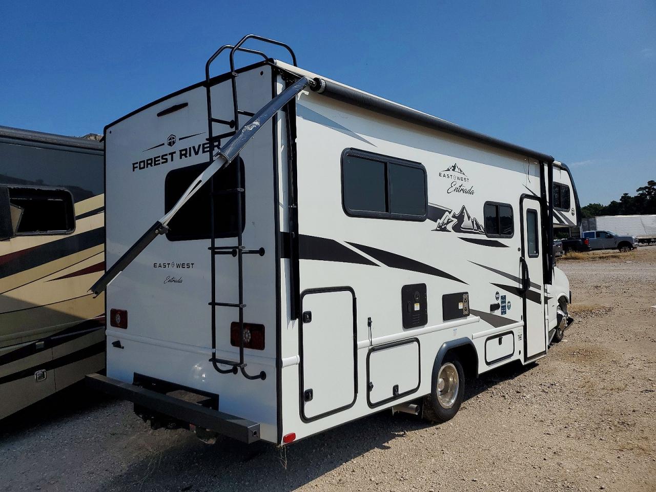 2025 CHEVROLET EXPRESS G3500 — снимка 4