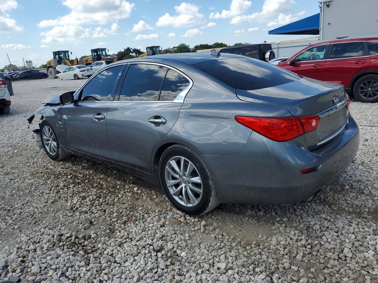 2017 INFINITI Q50 2.0T PREMIUM — снимка 2