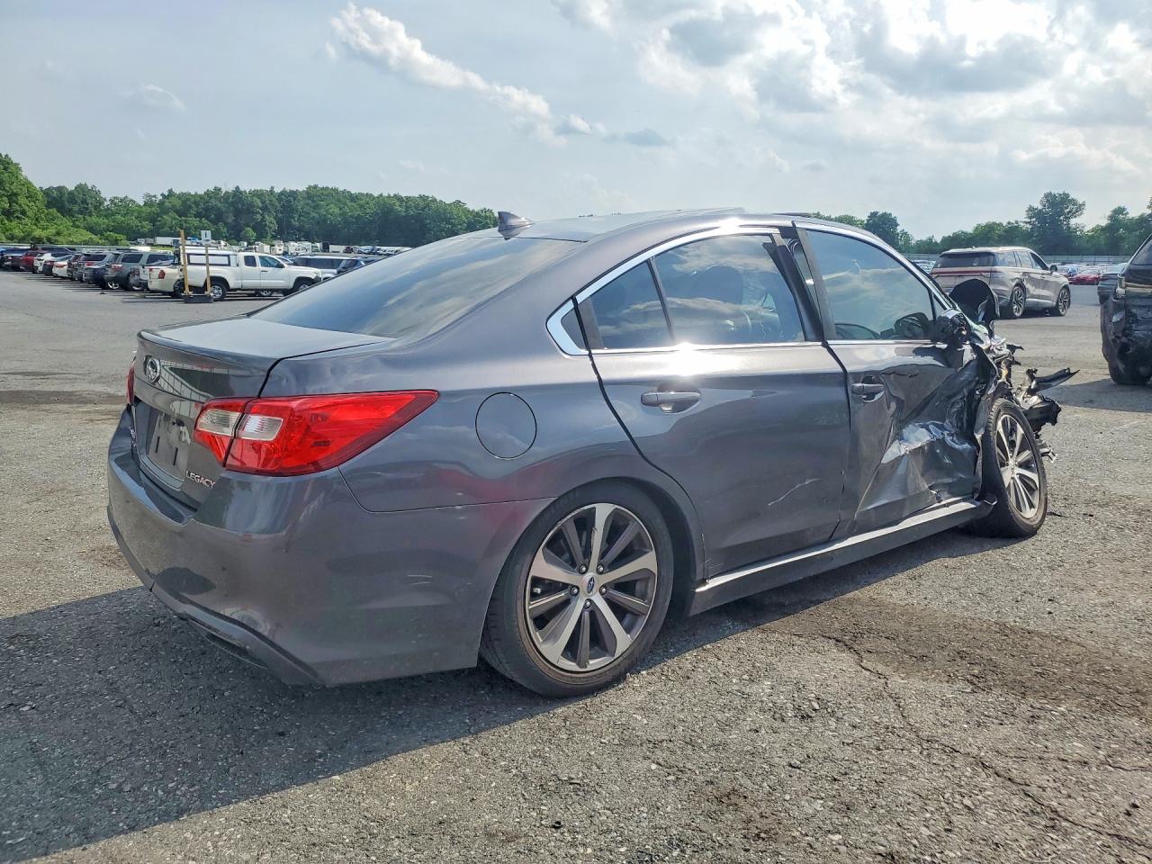 2018 SUBARU LEGACY 2.5I LIMITED — снимка 3