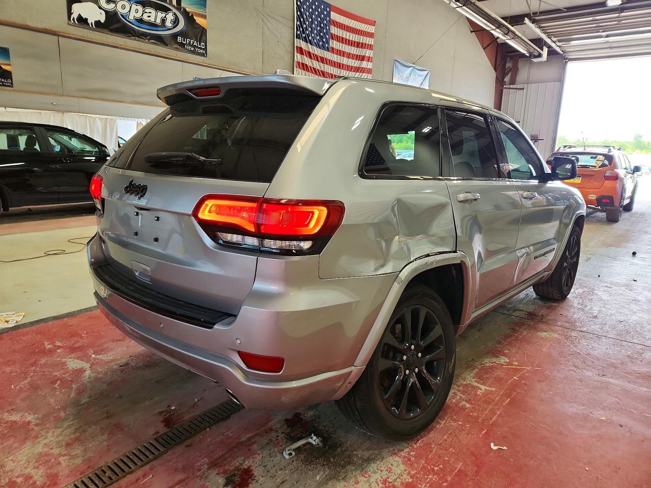 2017 JEEP GRAND CHEROKEE LAREDO — снимка 4