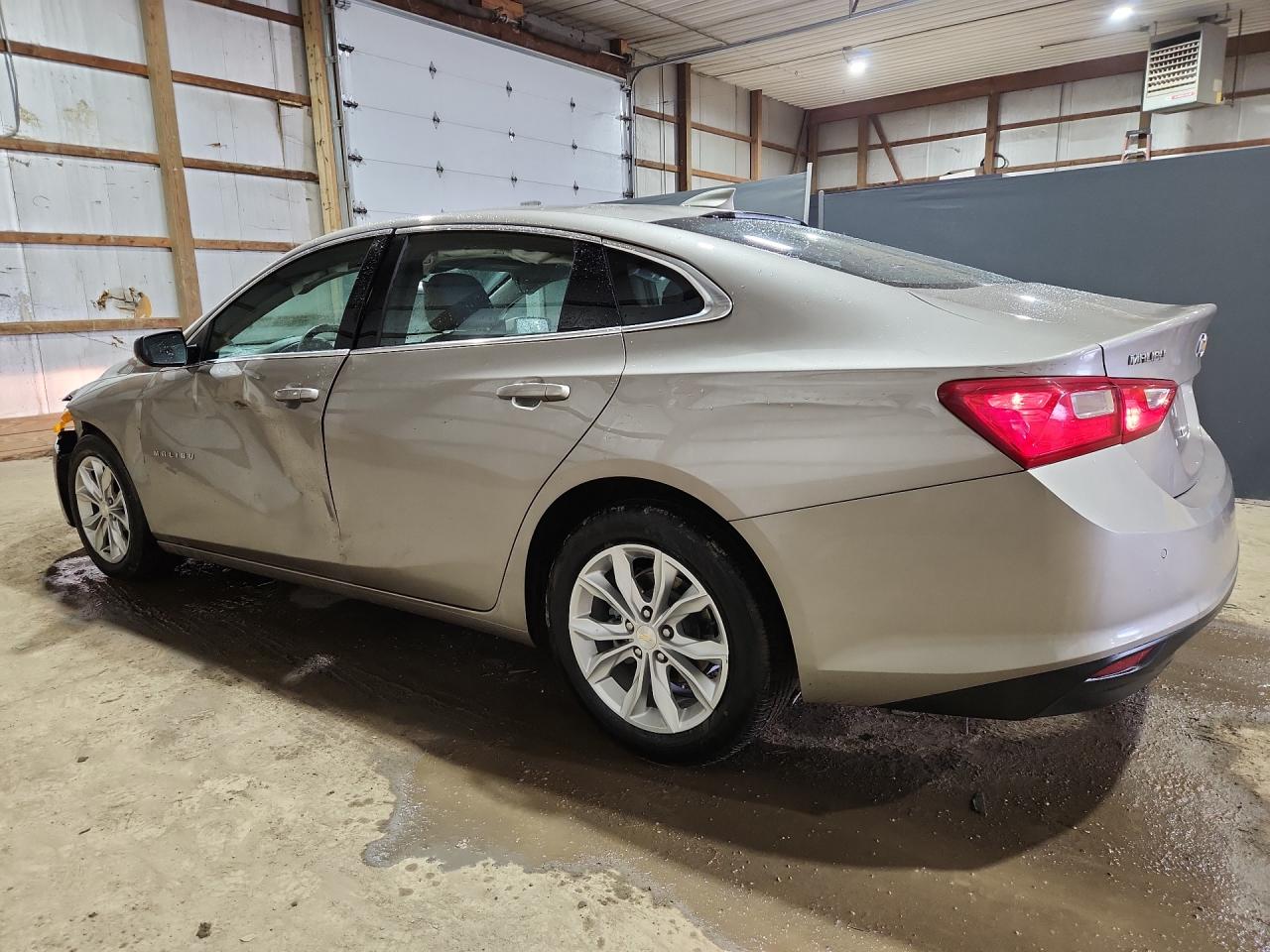 2025 CHEVROLET MALIBU LT — снимка 2