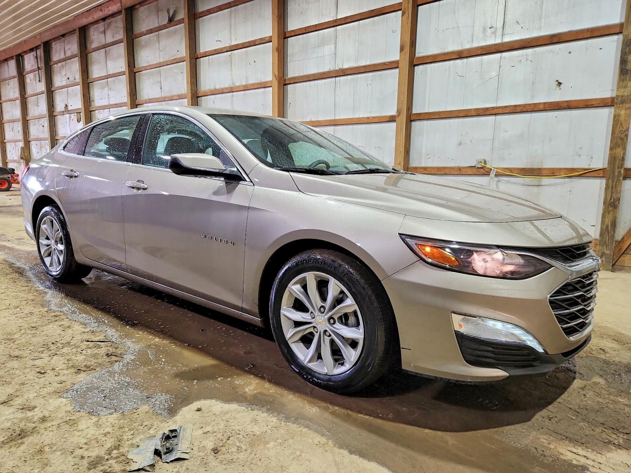 2025 CHEVROLET MALIBU LT — снимка 4