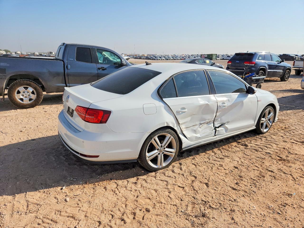 2017 VOLKSWAGEN JETTA GLI — снимка 3