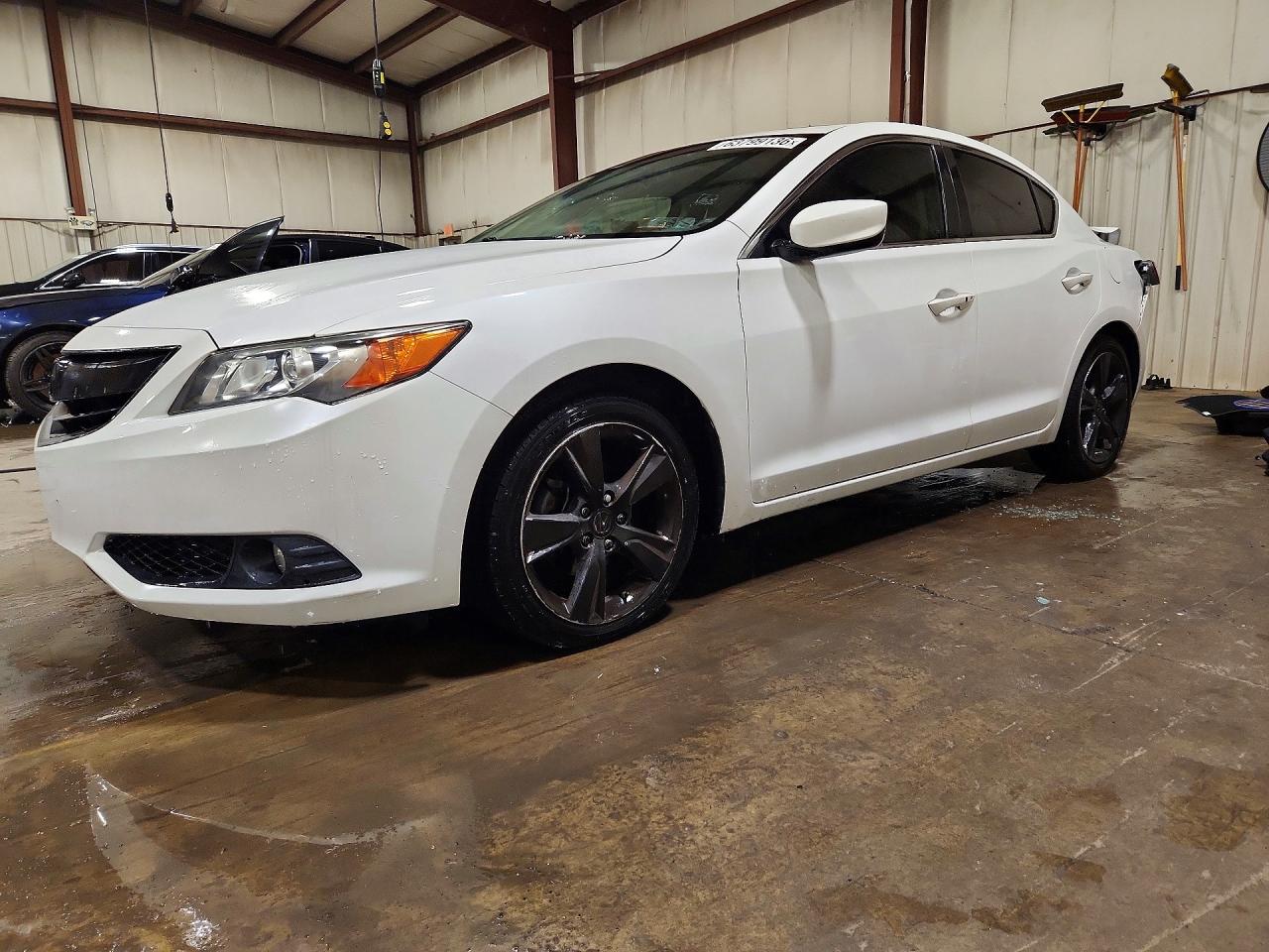 2015 ACURA ILX 20 TECH