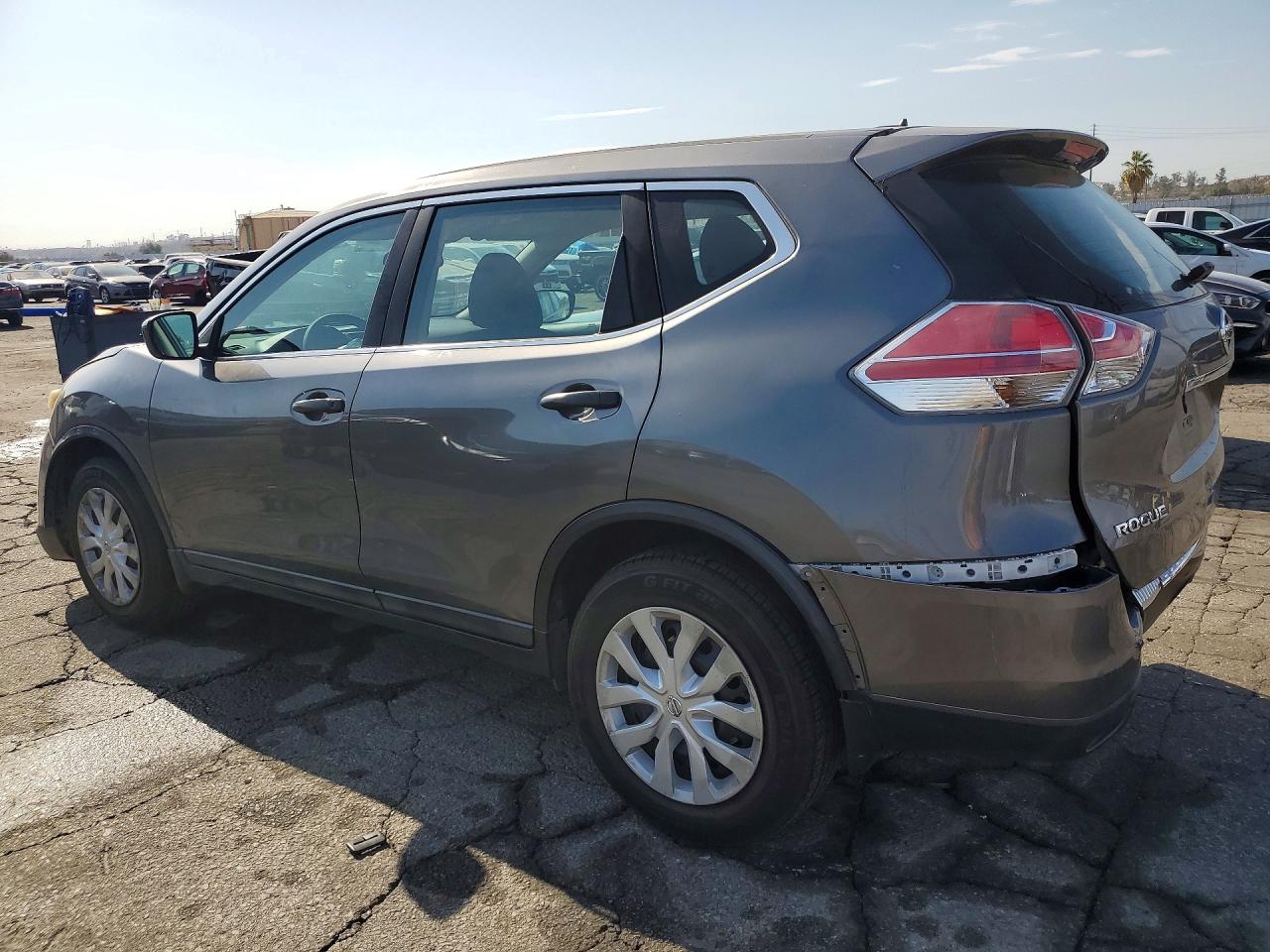 2016 NISSAN ROGUE S — снимка 2