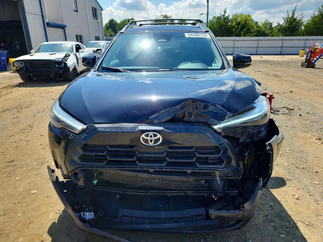2026 TOYOTA COROLLA CROSS XLE — снимка 5