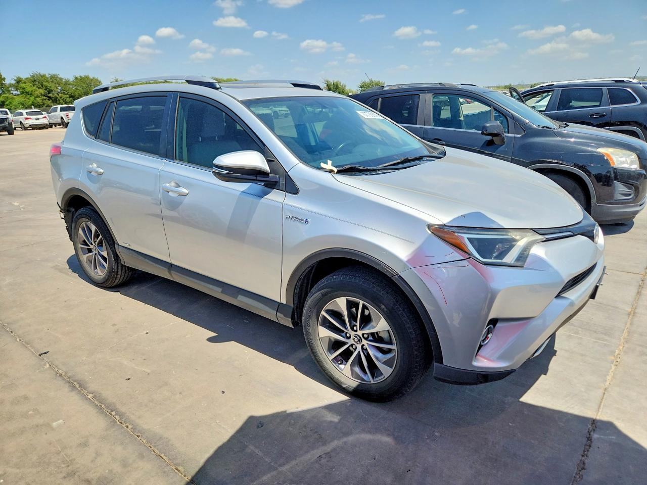 2016 TOYOTA RAV4 HV XLE — снимка 4