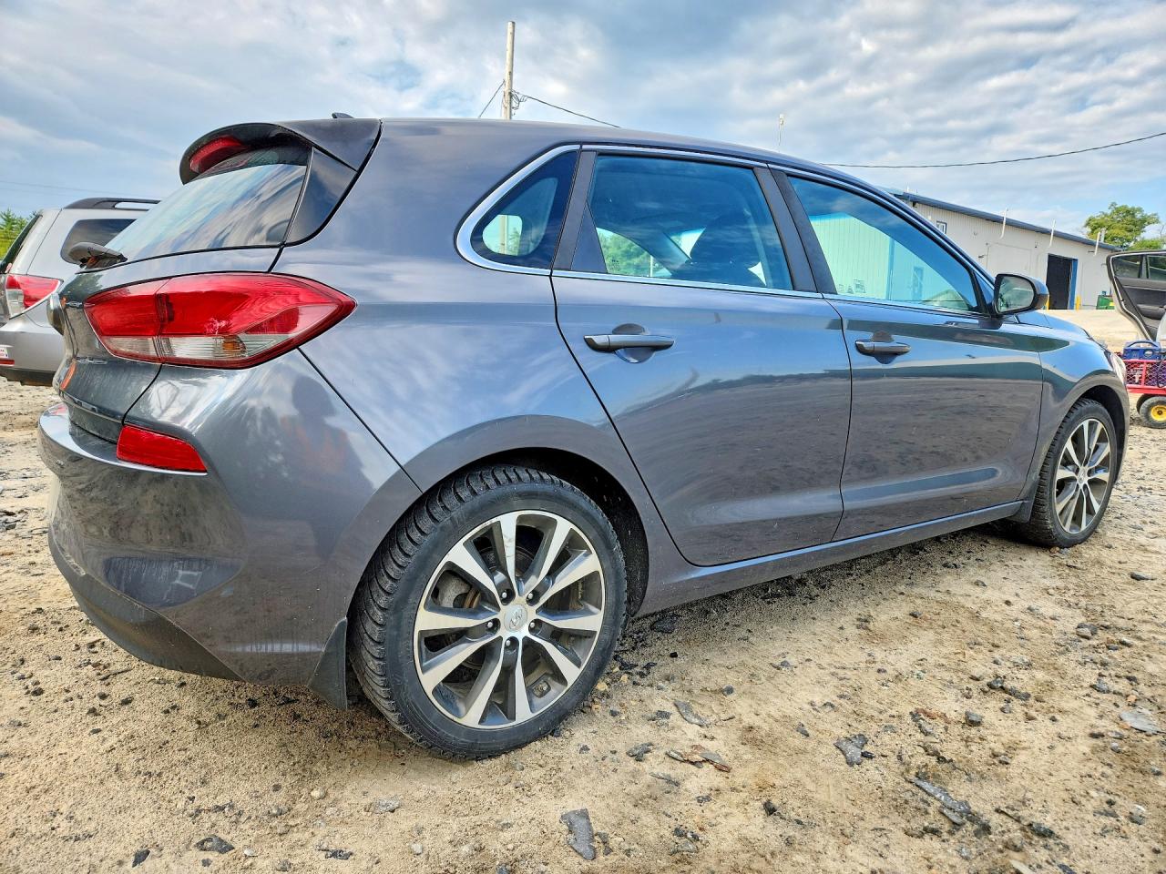 2018 HYUNDAI ELANTRA GT BASE — снимка 3