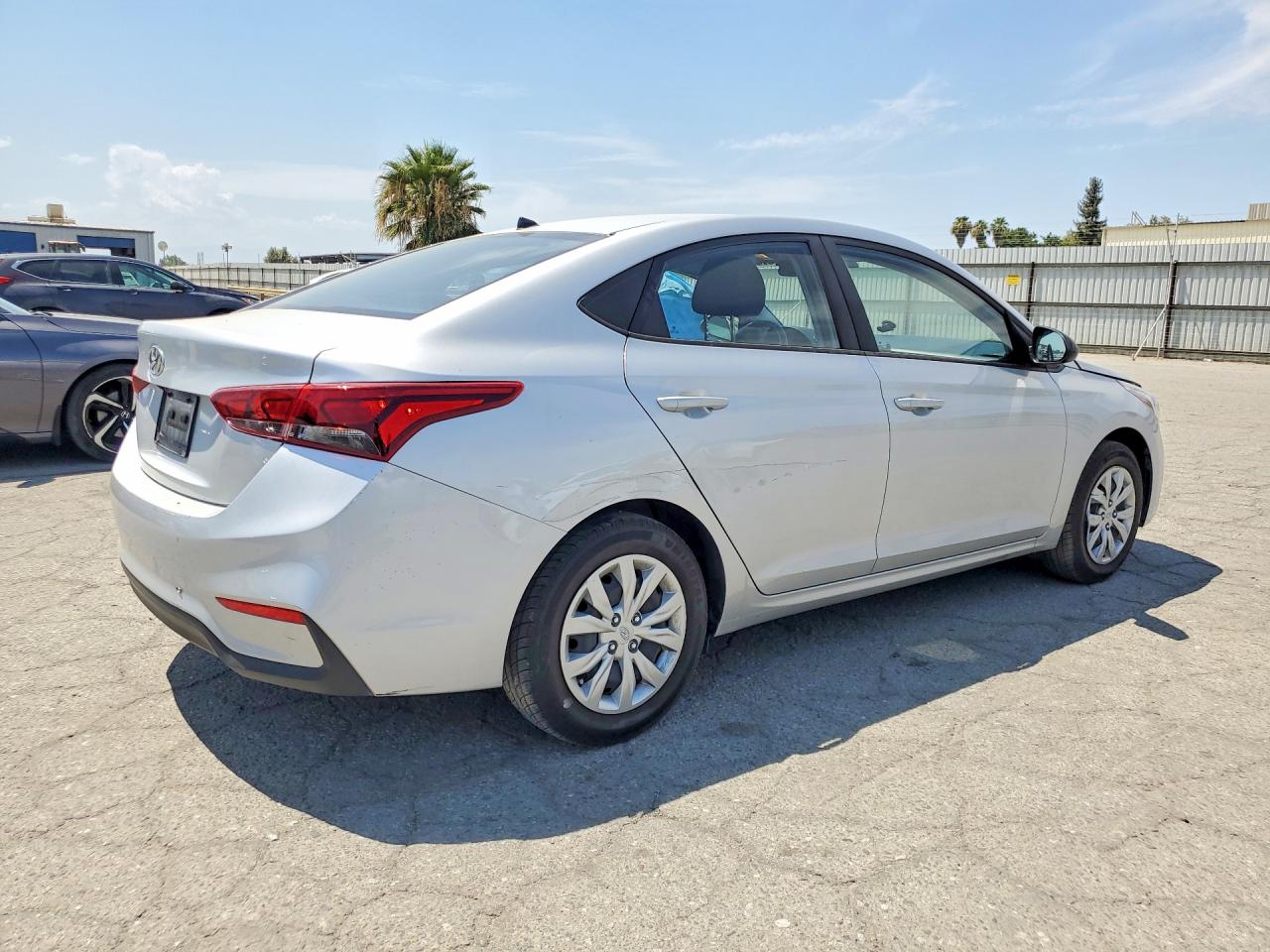 2021 HYUNDAI ACCENT SE — снимка 3