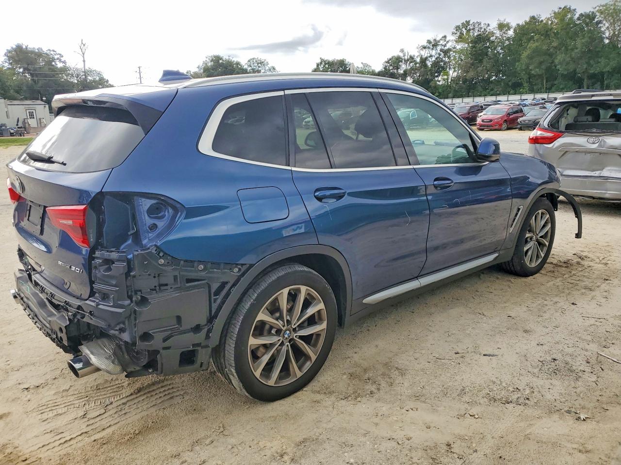 2019 BMW X3 SDRIVE30I — снимка 3